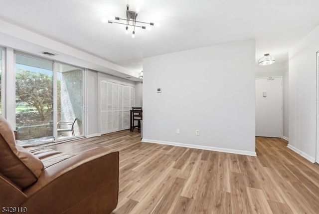 462 River Rd D, Nutley Twp., NJ 07110