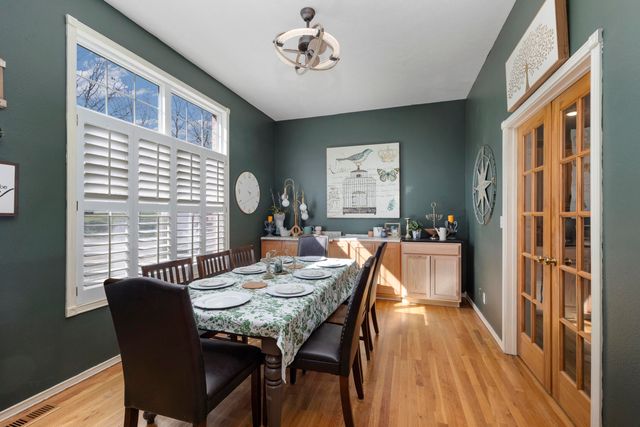 1905 W James River Drive, Nixa, MO 65714