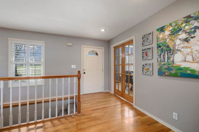 1905 W James River Drive, Nixa, MO 65714