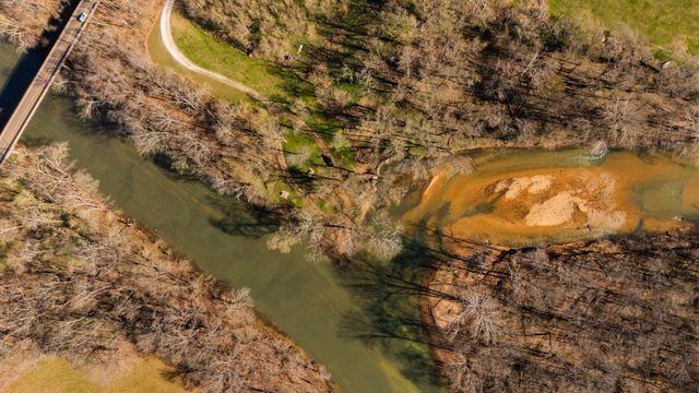 1905 W James River Drive, Nixa, MO 65714