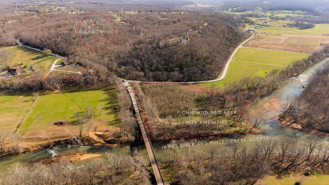 1905 W James River Drive, Nixa, MO 65714