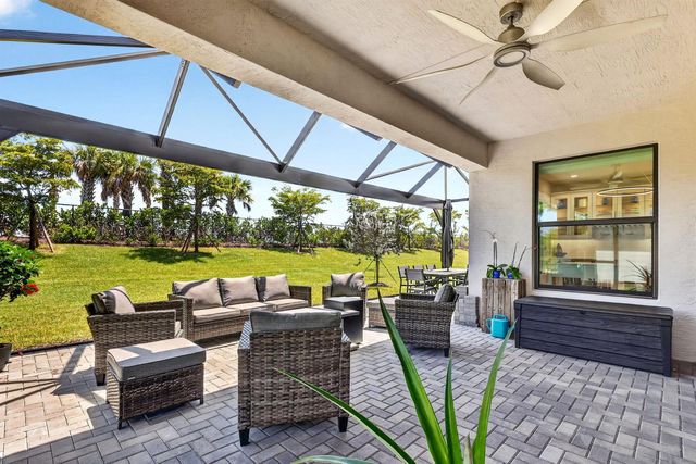 11550 SW Oceanfront Court, Port St. Lucie, FL 34987