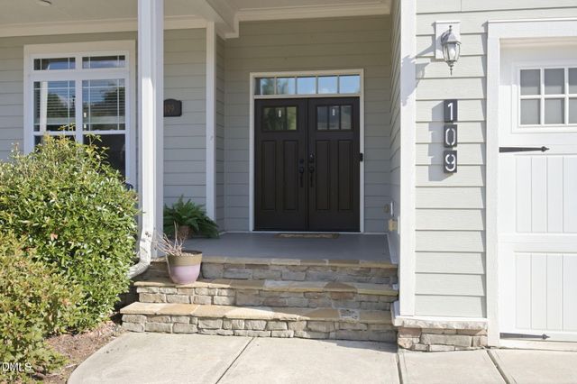 109 Virginia Creek Drive, Holly Springs, NC 27540