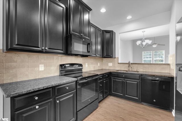 16 Fairchild Way, Greenville, SC 29607