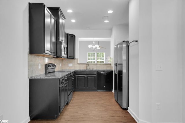 16 Fairchild Way, Greenville, SC 29607