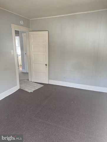 104 JUNIPER ST, Burlington, NJ 08016