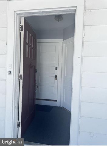 104 JUNIPER ST, Burlington, NJ 08016