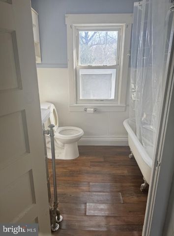 104 JUNIPER ST, Burlington, NJ 08016