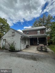 2350 FELTY MILL RD, Palmyra, PA 17078