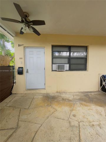 807 86th St 801, Miami Beach, FL 33141