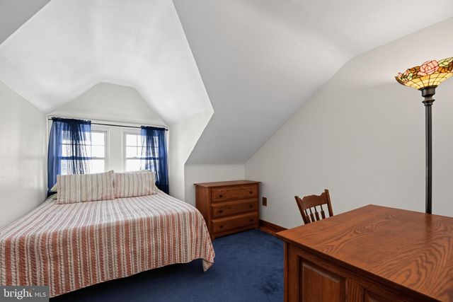 512 E HOLLY AVE, Pitman, NJ 08071
