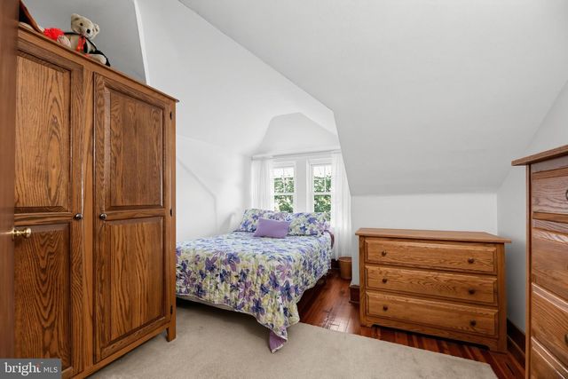 512 E HOLLY AVE, Pitman, NJ 08071