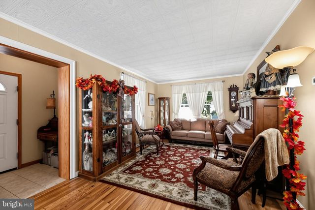 512 E HOLLY AVE, Pitman, NJ 08071