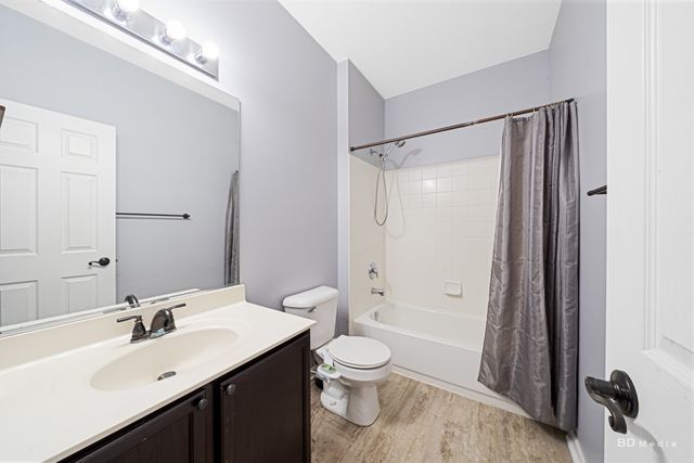 1811 Bluestem Circle, Aurora, IL 60504