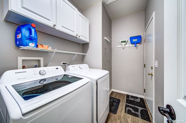 1811 Bluestem Circle, Aurora, IL 60504