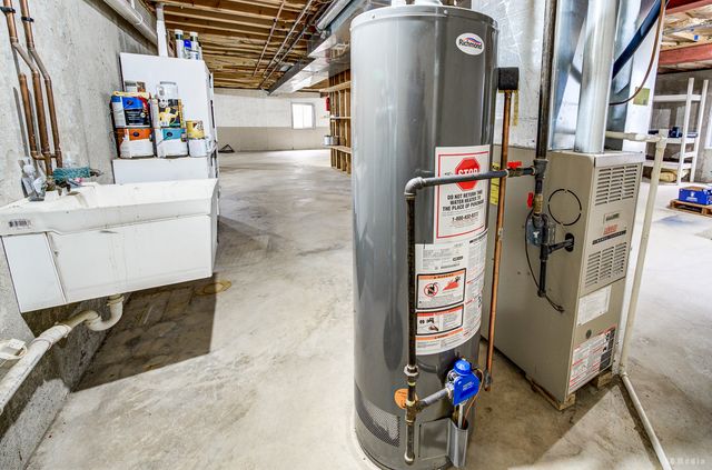 1811 Bluestem Circle, Aurora, IL 60504