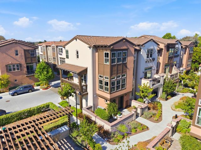 2348 Toledo Terrace, Mountain View, CA 94043
