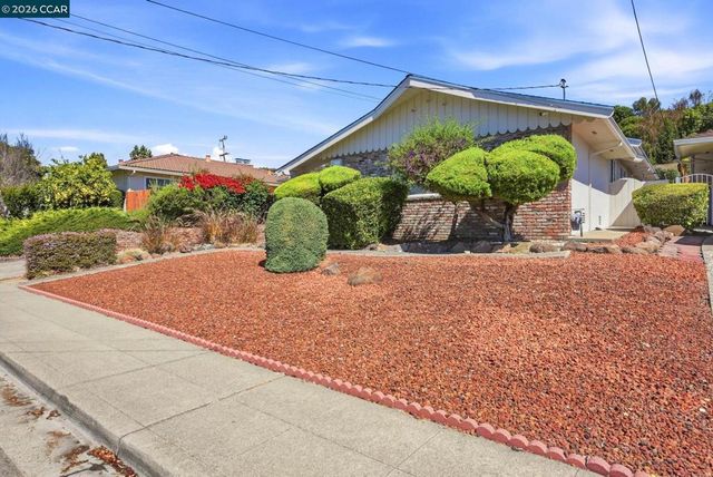 2520 Benedict Dr, San Leandro, CA 94577