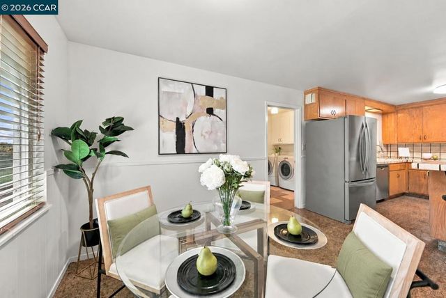 2520 Benedict Dr, San Leandro, CA 94577