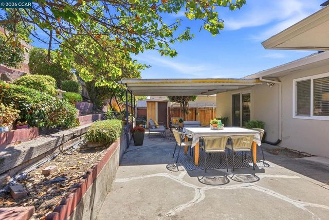 2520 Benedict Dr, San Leandro, CA 94577