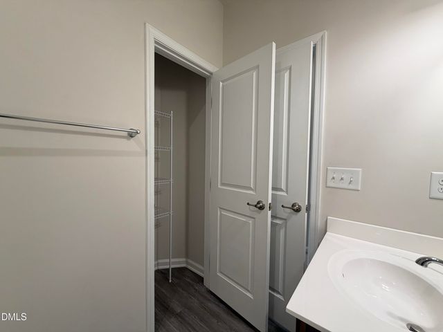 946 Channing Park Circle, Cary, NC 27519
