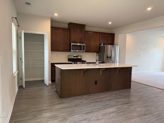 946 Channing Park Circle, Cary, NC 27519