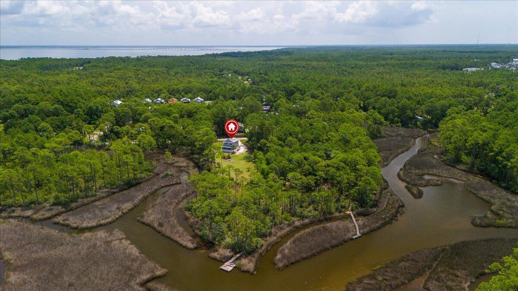 190 L Street, Santa Rosa Beach, FL 32459