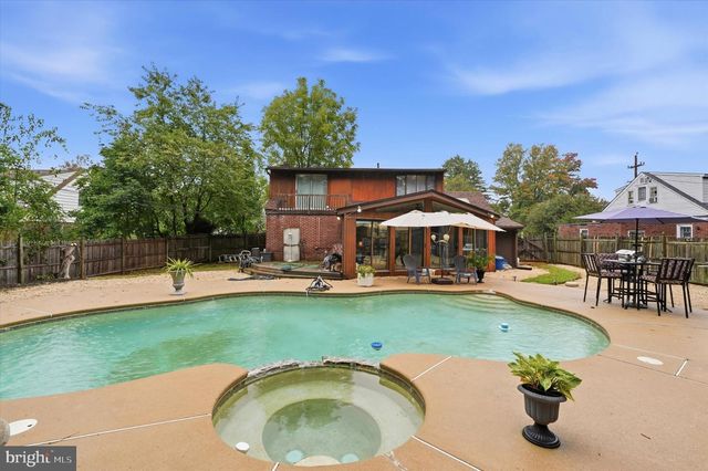 2606 SPRINGFIELD RD, Broomall, PA 19008