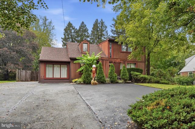 2606 SPRINGFIELD RD, Broomall, PA 19008