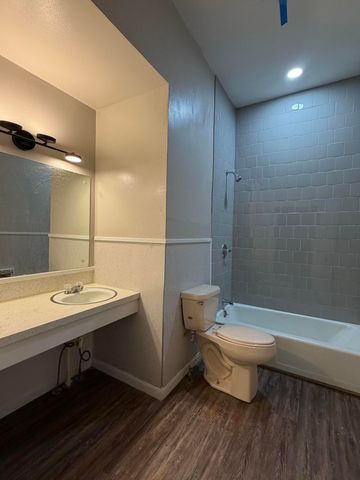 106 N Texas St, Deridder, LA 70634