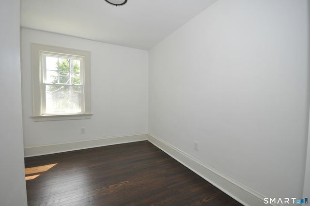20 Mountain Street, Hartford, CT 06106