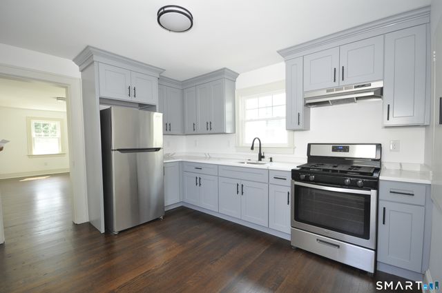 20 Mountain Street, Hartford, CT 06106