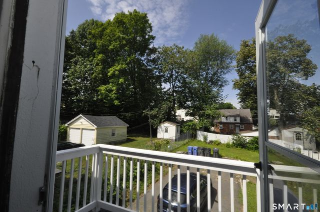 20 Mountain Street, Hartford, CT 06106