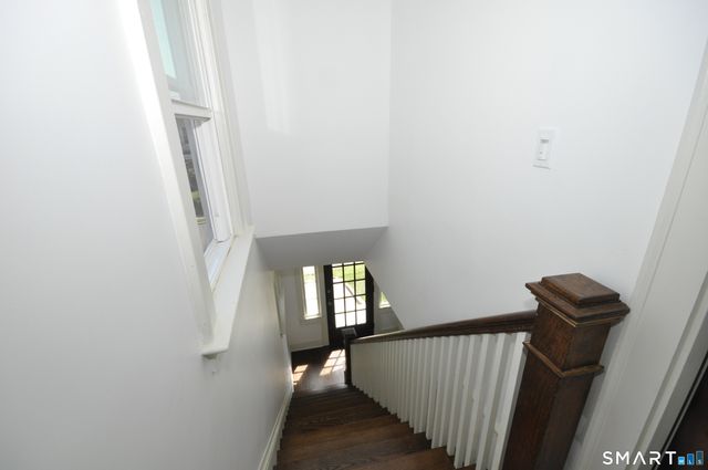 20 Mountain Street, Hartford, CT 06106