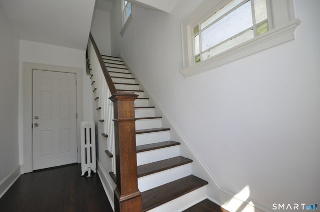 20 Mountain Street, Hartford, CT 06106