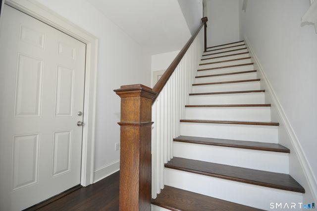 20 Mountain Street, Hartford, CT 06106