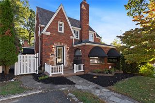 163 Green Drive, Pleasant Hills, PA 15236