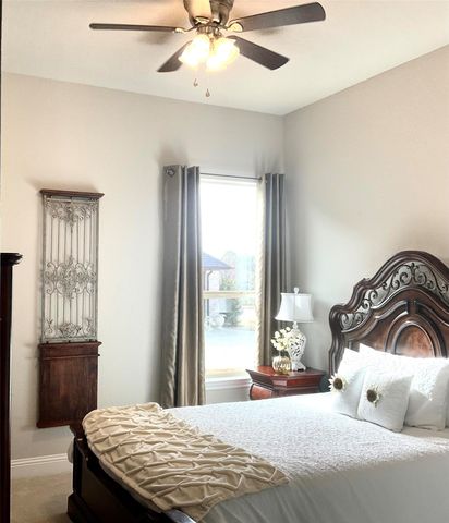 1034 Mickelson Drive, Granbury, TX 76048