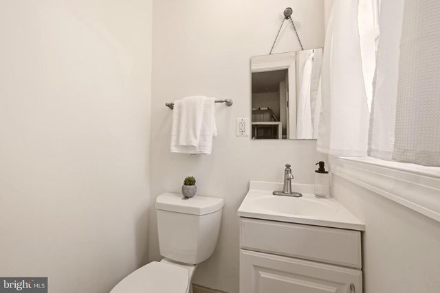 3214 SHERMAN AVE NW, Washington, DC 20010