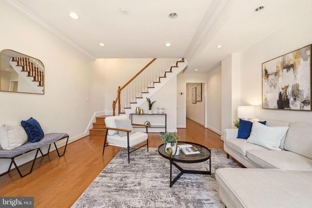 3214 SHERMAN AVE NW, Washington, DC 20010