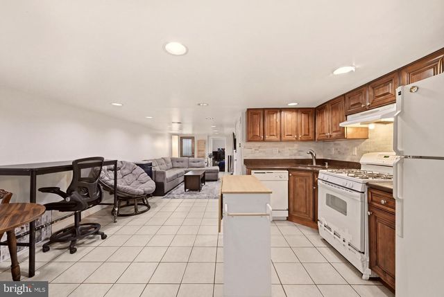 3214 SHERMAN AVE NW, Washington, DC 20010