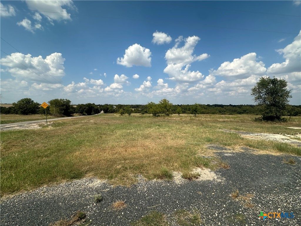 Image 1 of property listing at TBD County Road 327, Granger, TX 76530