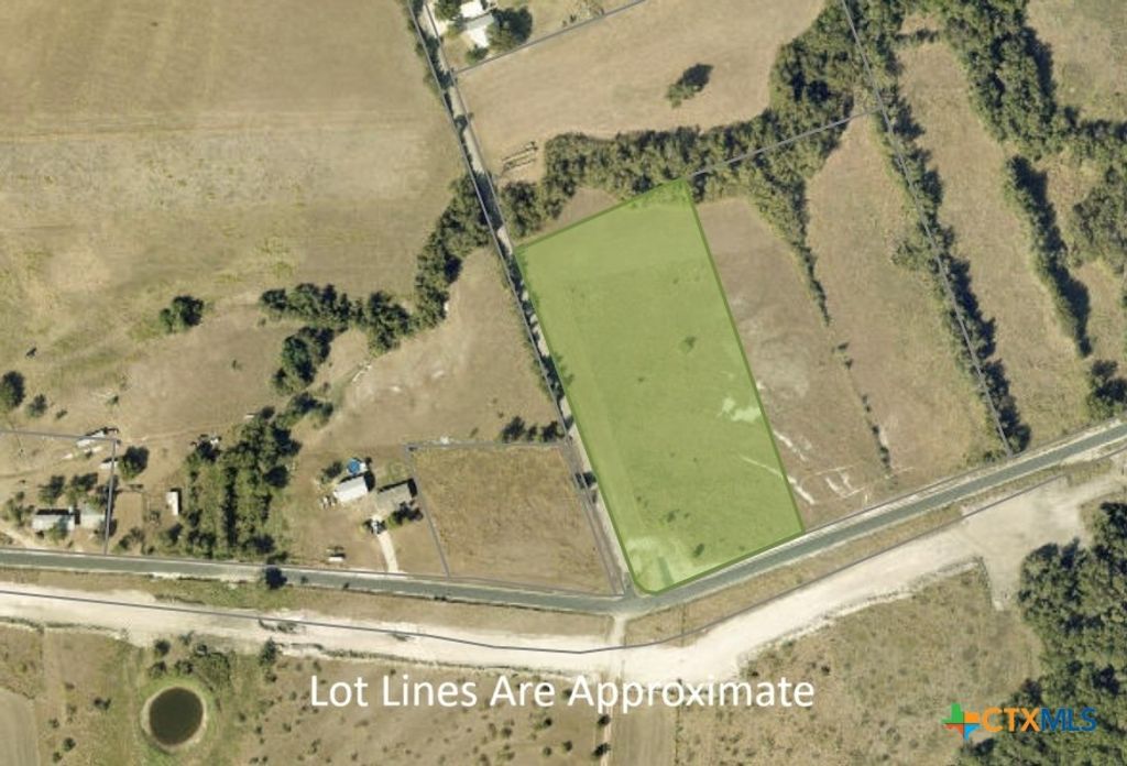 Image 2 of property listing at TBD County Road 327, Granger, TX 76530