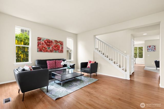 20914 13th Place W, Lynnwood, WA 98036
