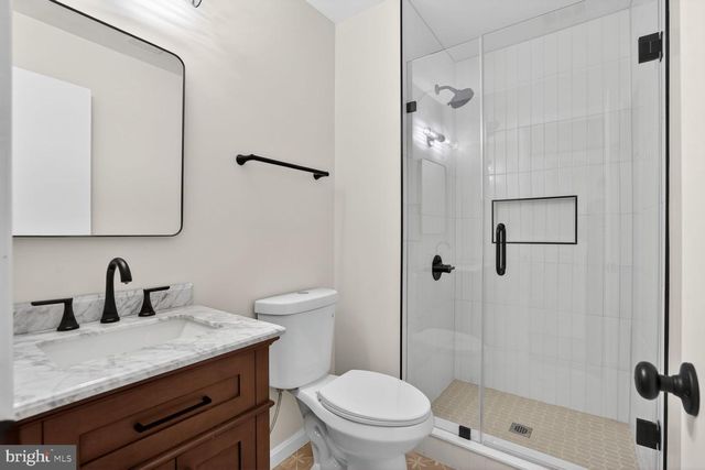 7837 WINTERCRESS LN, Springfield, VA 22152