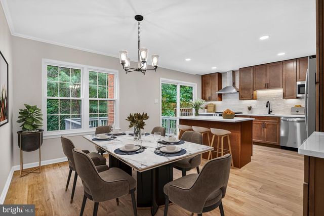 7837 WINTERCRESS LN, Springfield, VA 22152
