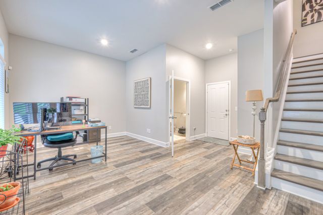 1023 Avery Park Dr, Smyrna, TN 37167