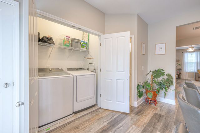 1023 Avery Park Dr, Smyrna, TN 37167