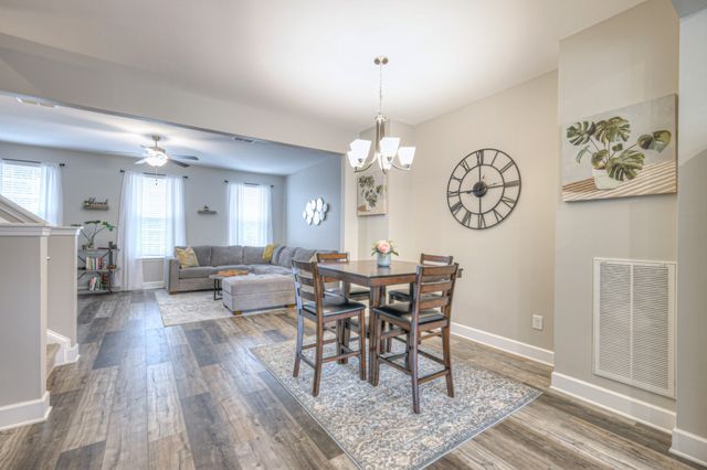 1023 Avery Park Dr, Smyrna, TN 37167