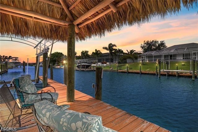 1023 SE 15th ST, Cape Coral, FL 33990